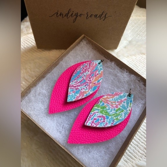 Indigo Roads Leather Dangle Earrings Teardrop Neon Pink Blue Lightweight Tiered - Picture 1 of 3
